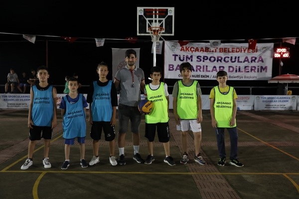 Akçaabat’ta sokak basketbolu turnuvası 9