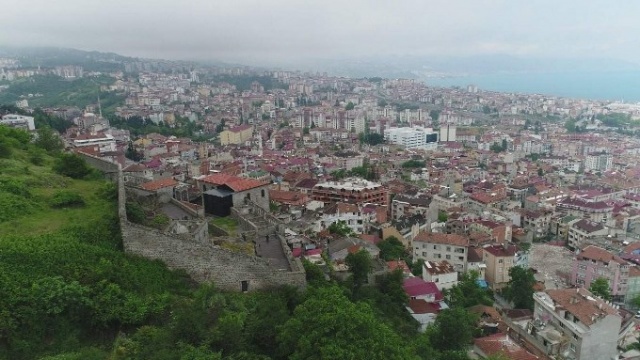 Trabzon'da tarihi manastırın açılışına otopark engeli. 4
