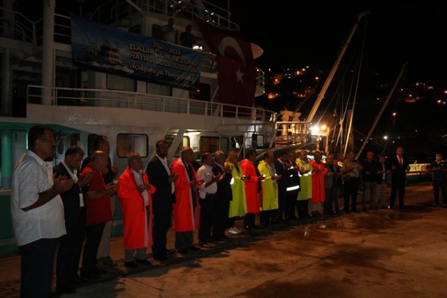 Karadenizli balıkçılar 'Vira Bismillah' dedi 7