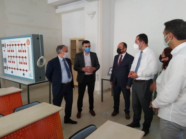 Trabzon'un ilki Robotekno Koleji açılışını yaptı 41