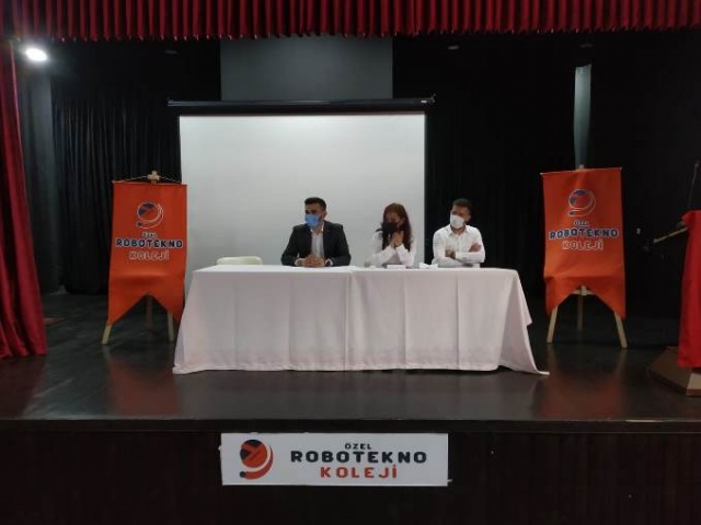 Trabzon'un ilki Robotekno Koleji açılışını yaptı 17
