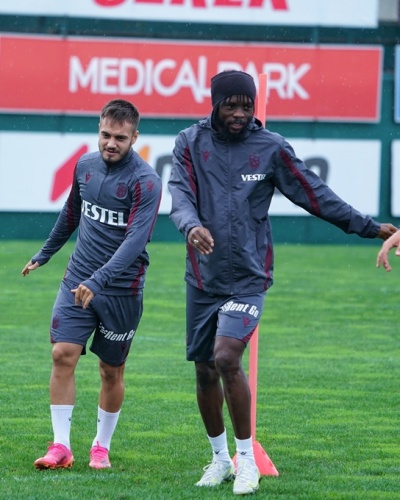 Trabzonspor Kasımpaşa hazırlıklarını sürdürüyor 9