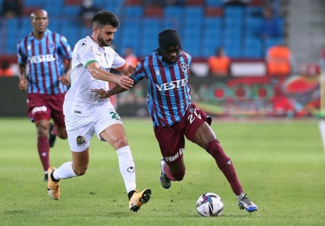 Spor yazarlarından Trabzonspor Alanyaspor maçı yorumları 3