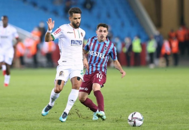 Spor yazarlarından Trabzonspor Alanyaspor maçı yorumları 2