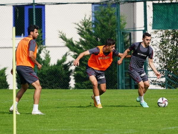 Trabzonspor Fenerbahçe maçı hazırlıklarını sürdürdü 13