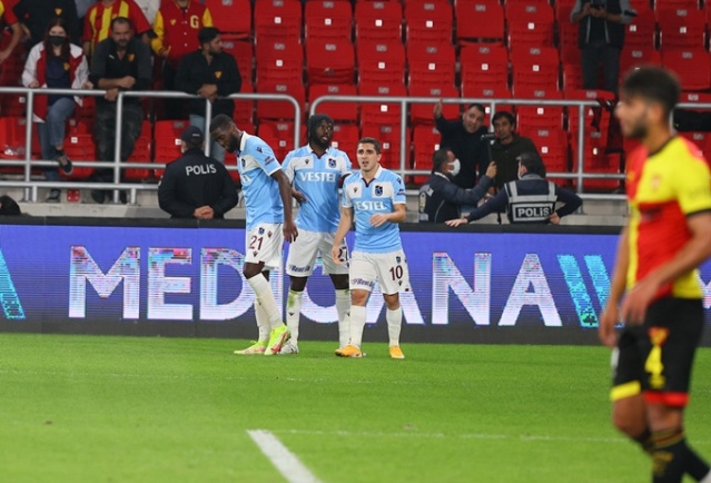 Göztepe Trabzonspor maçından kareler 6