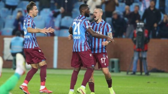 Spor yazarlarından Trabzonspor yorumu: Fark var 3