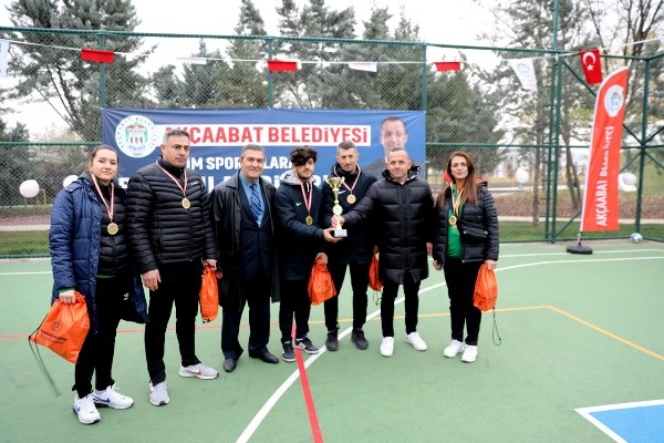 Başkent’te ayak tenisi turnuvası sona erdi. 2