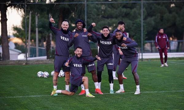 Trabzonspor Adana Demirspor maçına hazır 11