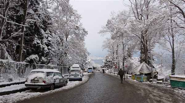 Trabzon'da kar sonrası zorluklar ve güzellikler böyle görüntülendi 8