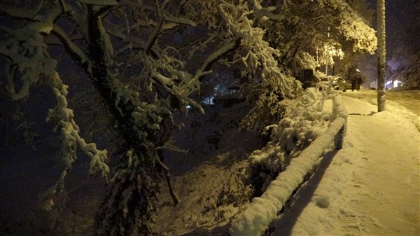 Trabzon'da kar sonrası zorluklar ve güzellikler böyle görüntülendi 21