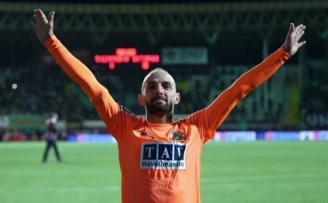 İşte Trabzonspor'un Efecan Karaca teklifi 4