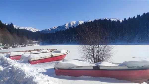 Karagöl'ün büyüleyici kış manzarası. Foto Galeri 11