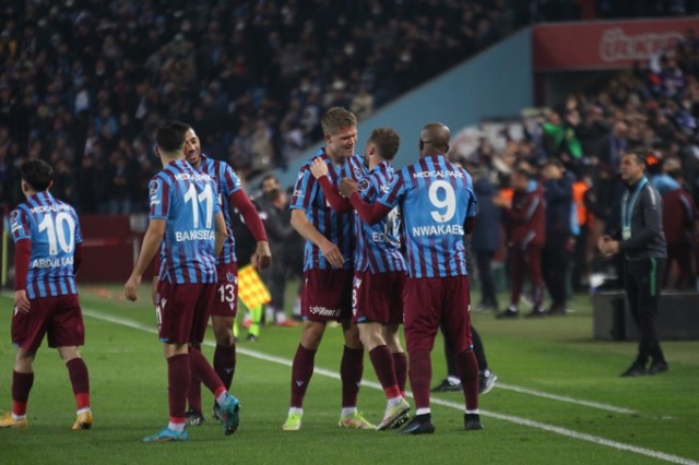 Trabzonspor Konyaspor maçından kareler. 13 Ocak 2022 - Foto Galeri. 18