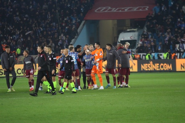 Trabzonspor Konyaspor maçından kareler. 13 Ocak 2022 - Foto Galeri. 30
