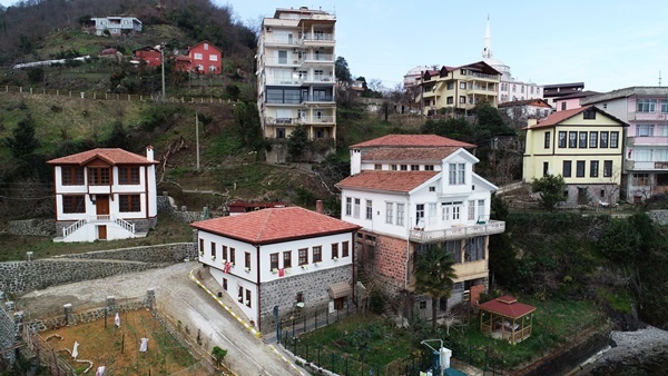 Trabzon'da "denize nazır" kale turizmin hizmetinde 6