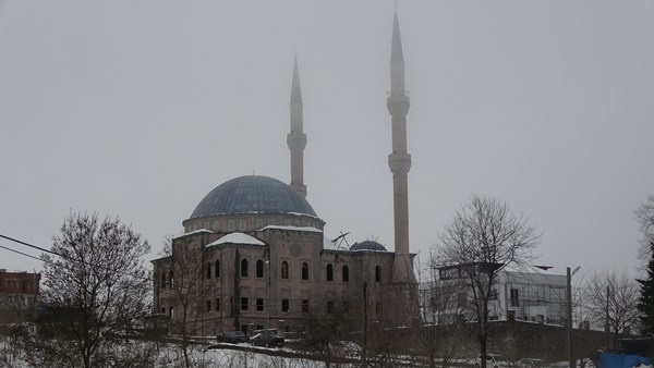 Trabzon'da 17 yıldır bitmeyen cami! Muhtar isyan etti. Foto Haber 5