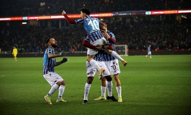 Trabzonspor Avrupa'da ilgi odağı! Foto Haber 6