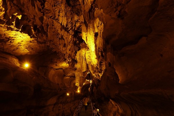Çal Mağarası..Trabzon'da 8 milyon yılda oluşan gizli cennet. Foto Haber 12