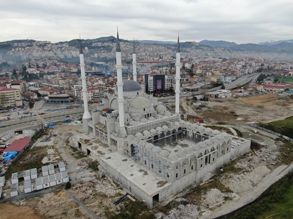 Trabzon'da Doğu Karadeniz'in en büyük cami ve külliyesinde sona doğru. Foto Galeri 3