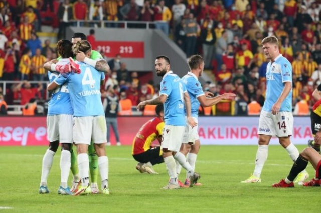Trabzonspor bu şartlar gerçekleşirse Şampiyonlar Ligi'ne gidebilir!. Foto Haber 2
