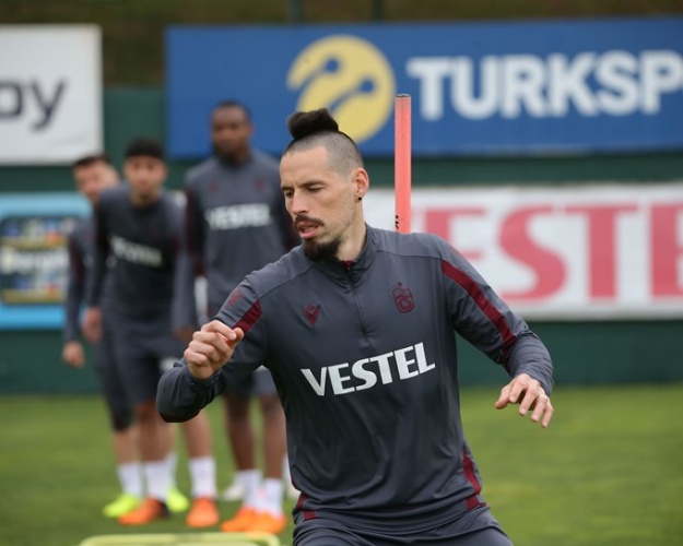 Trabzonspor Adana Demirspor maçı hazırlıklarına başladı. Foto Galeri 3