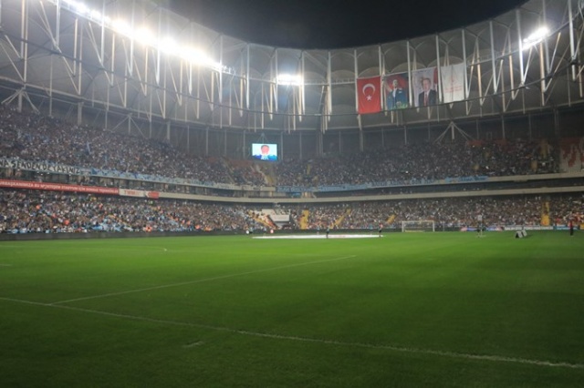 Adana Demirspor Trabzonspor maçından kareler. Foto Haber 5