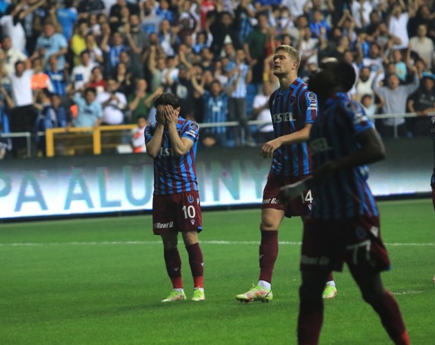 Adana Demirspor Trabzonspor maçından kareler. Foto Haber 22