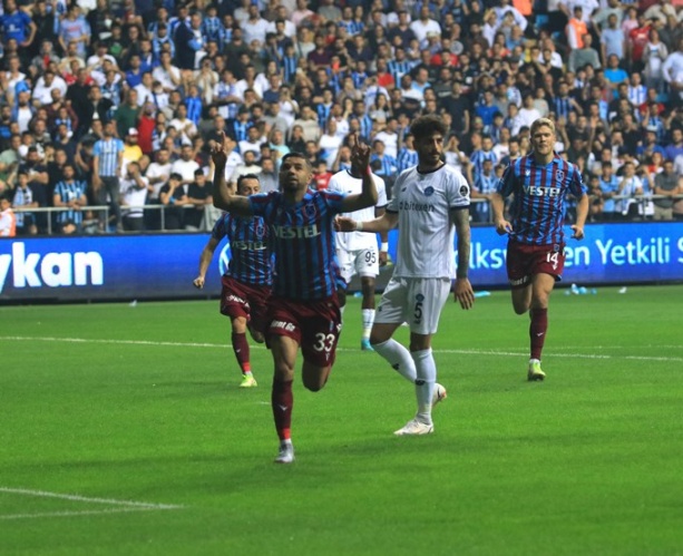Adana Demirspor Trabzonspor maçından kareler. Foto Haber 18