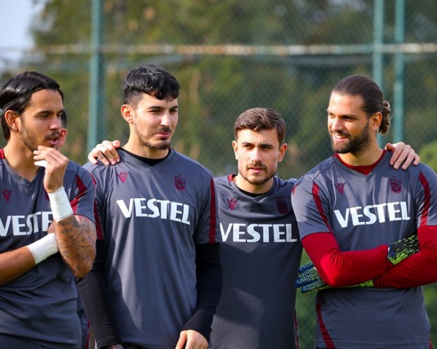 Trabzonspor şampiyonluk maçına hazırlanıyor. Foto Haber 5