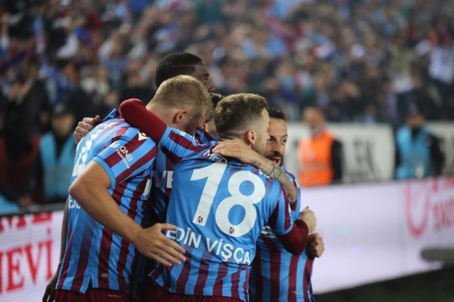 Trabzonspor'da 6 isimden hücuma büyük katkı. Foto Haber 2
