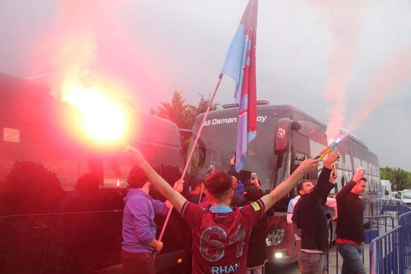 Trabzonspor, Hatay’da coşku ile karşılandı. Foto Galeri 3