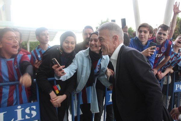 Trabzonspor, Hatay’da coşku ile karşılandı. Foto Galeri 8