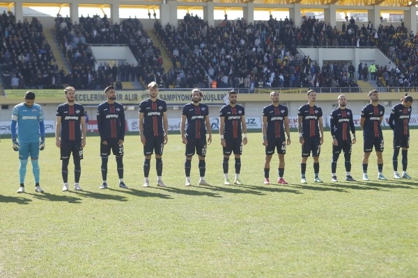 Bayburt Özel İdare 1461 Trabzon maçından gol sesi çıkmadı 5