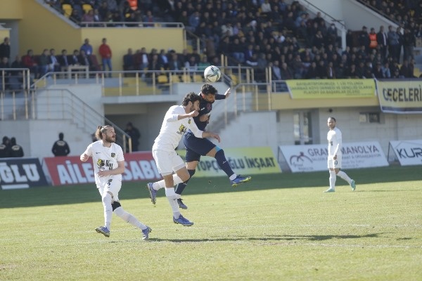 Bayburt Özel İdare 1461 Trabzon maçından gol sesi çıkmadı 10