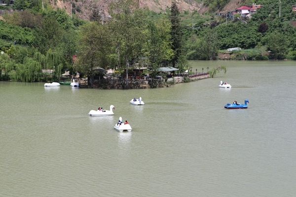 Sera Gölü'nde turizm hareketliliği başladı. Foto Haber 3
