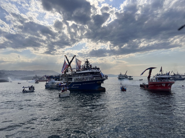 Trabzonspor kutlamalara denizden başladı! Muhteşem görüntüler. Foto Haber 13