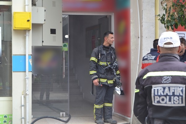 Ordu'da özel eğitim kursunda yangın: Öğrenciler binadan uzaklaştırıldı Foto Haber 6