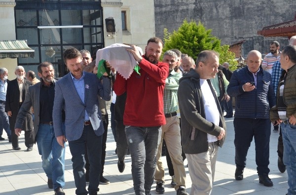 Minik Minel Naz hayata tutunamadı! Gözyaşları sel oldu. Foto Haber 4