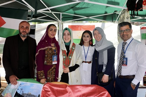Trabzon'da "9. Uluslararası Öğrenci Buluşması" Foto Haber 9