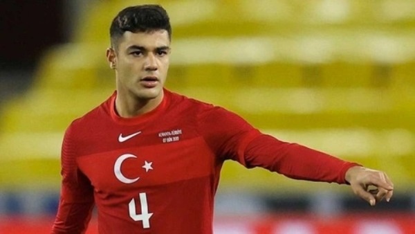 Trabzonspor’da ibre Ozan Kabak’a döndü. Foto Haber 5