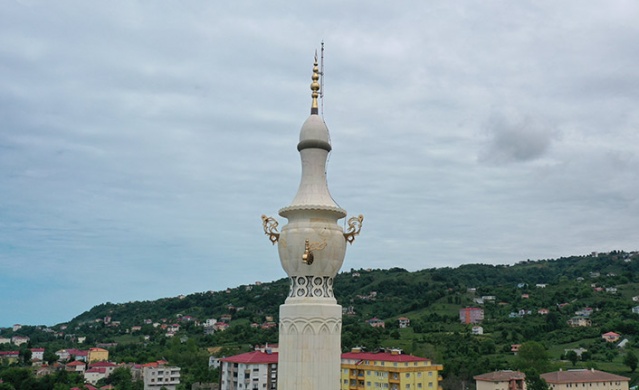 Giresun'daki caminin minaresi şaşırtıyor! Gören dönüp bir daha bakıyor. Foto Haber 5
