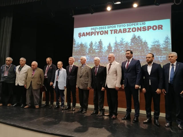 Trabzonspor 51. Divan genel Kurulu'ndan kareler. Foto Haber 1