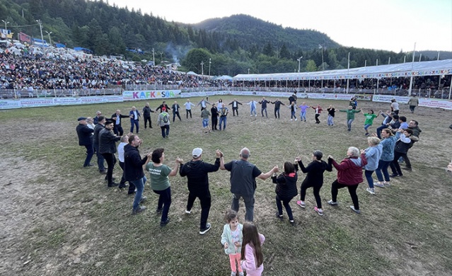 "41. Kafkasör Kültür, Turizm ve Sanat Festivali" sona erdi 1