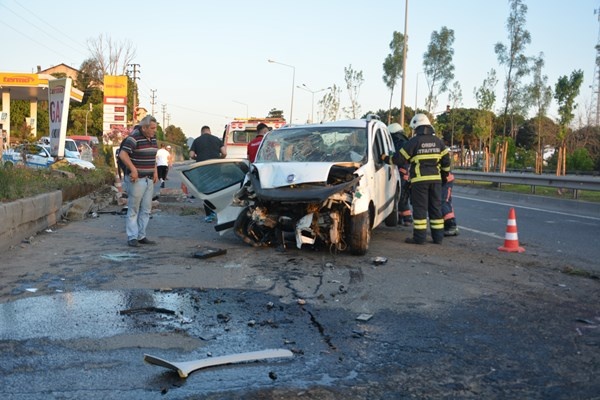 Ordu’da hafif ticari araç takla attı: 1 ölü, 1 yaralı. Foto Haber 4