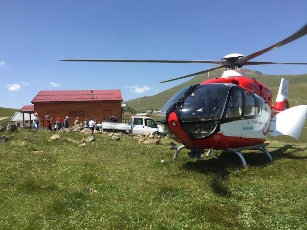 Trabzon'da Helikopter ambulans en yoğun günlerini yaz mevsiminde yaşıyor. Foto Haber 9