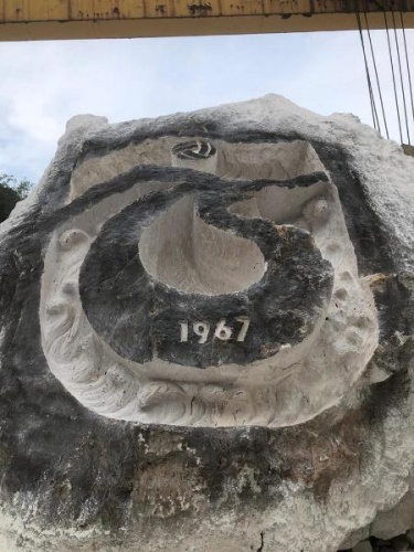 Trabzon'da mermer ustalarından 13 tonluk şampiyonluk anıtı. Foto Haber 18