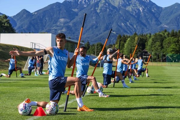 Trabzonspor'da Slovenya kampında sezon hazırlıklar sürüyor. 8 Temmuz 2022-Foto Haber 26