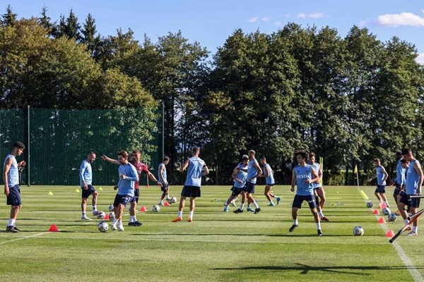 Trabzonspor'da Slovenya kampında sezon hazırlıklar sürüyor. 8 Temmuz 2022-Foto Haber 73