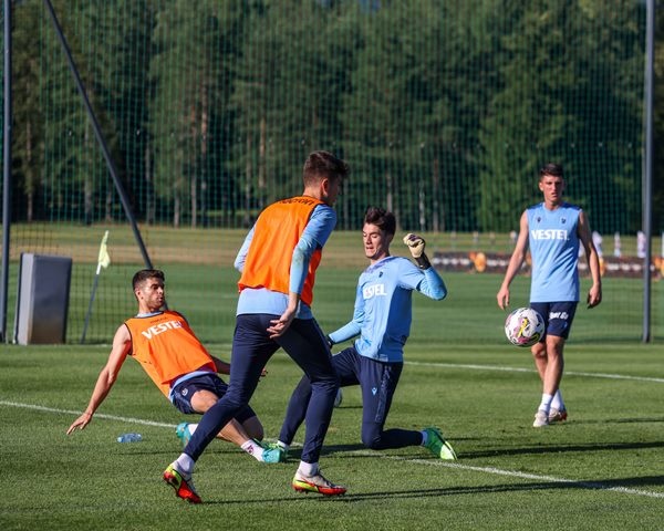 Trabzonspor'da Slovenya kampında sezon hazırlıklar sürüyor. 8 Temmuz 2022-Foto Haber 58